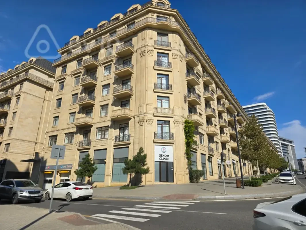 Satılır 3 otaqlı yeni tikili 137 m²