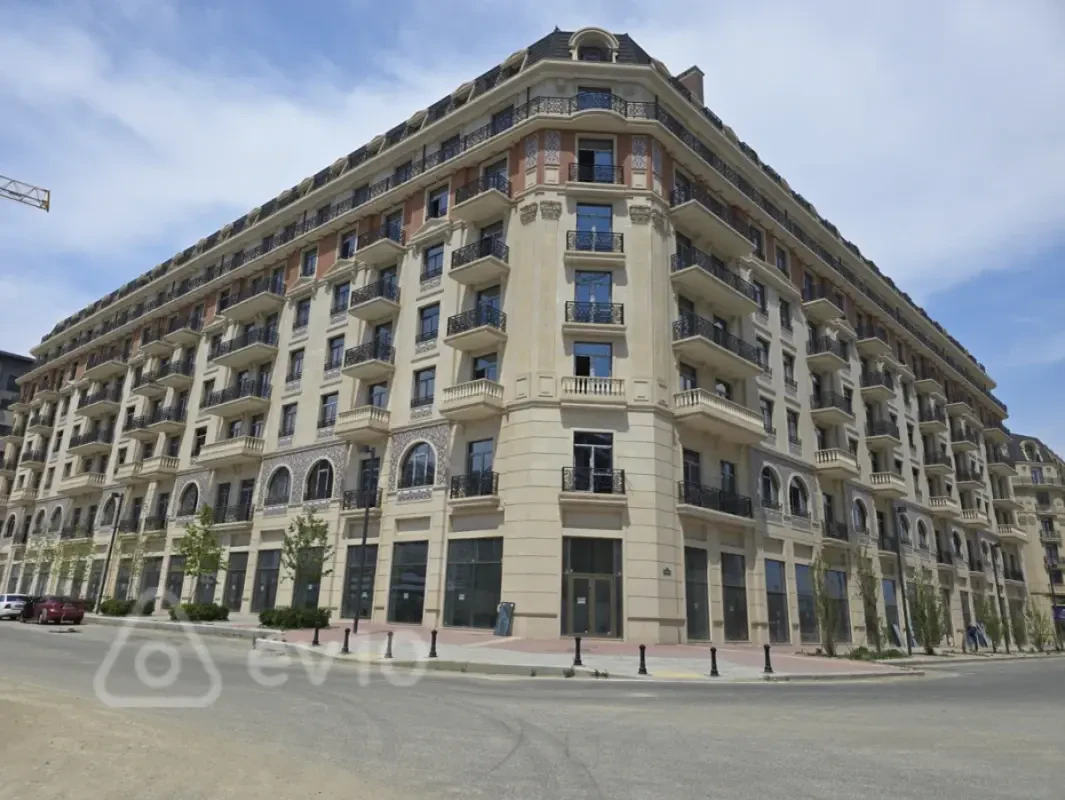 Satılır 4 otaqlı yeni tikili 153 m²