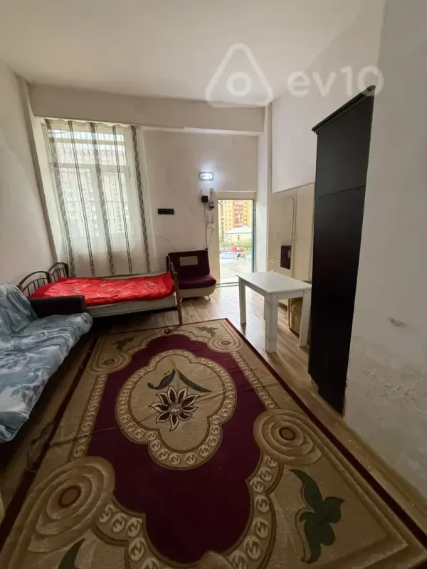 Kirayə verilir 1 otaqlı yeni tikili 20 m²