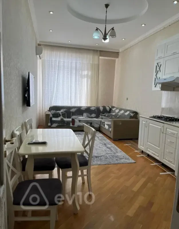 Kirayə verilir 2 otaqlı yeni tikili 62 m²
