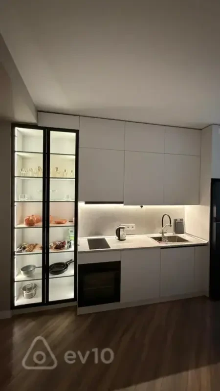 Kirayə verilir 2 otaqlı yeni tikili 46 m²