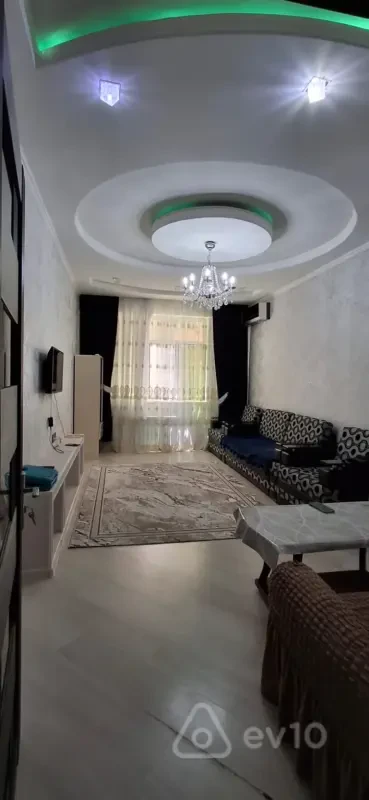 Kirayə verilir 2 otaqlı yeni tikili 80 m²