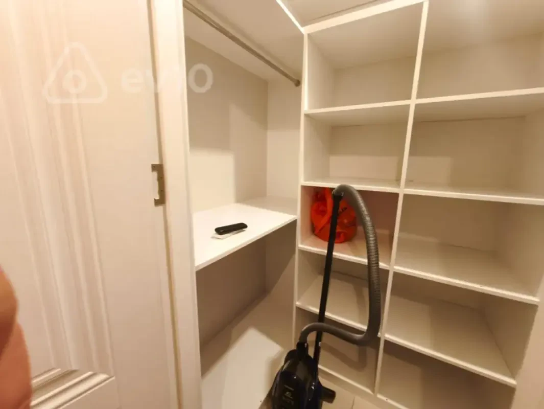 Satılır 2 otaqlı yeni tikili 97 m²