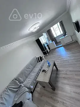Kirayə verilir 2 otaqlı köhnə tikili 50 m² — Bakı, Nizami 2 otaq 50.00 m²