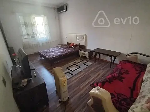 Kirayə verilir 2 otaqlı köhnə tikili 40 m² — Bakı, Suraxanı 2 otaq 40.00 m²