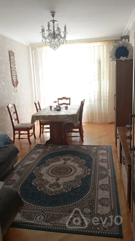 Kirayə verilir 3 otaqlı yeni tikili 93 m²