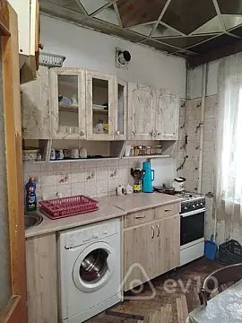 Kirayə verilir 3 otaqlı köhnə tikili 90 m² — Bakı, Nərimanov 3 otaq 90.00 m²