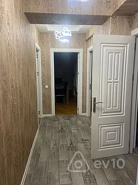 Kirayə verilir 2 otaqlı köhnə tikili 70 m² — Bakı, Nizami 2 otaq 70.00 m²