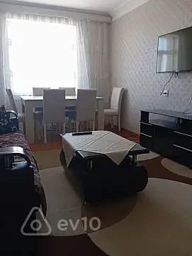 Kirayə verilir 2 otaqlı köhnə tikili 60 m² — Bakı, Xətai 2 otaq 60.00 m²