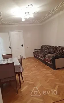 Kirayə verilir 3 otaqlı köhnə tikili 74 m² — Bakı, Yasamal 3 otaq 74.00 m²