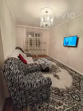 Satılır 3 otaqlı köhnə tikili 70 m² — Bakı, Suraxanı 3 otaq 70.00 m²
