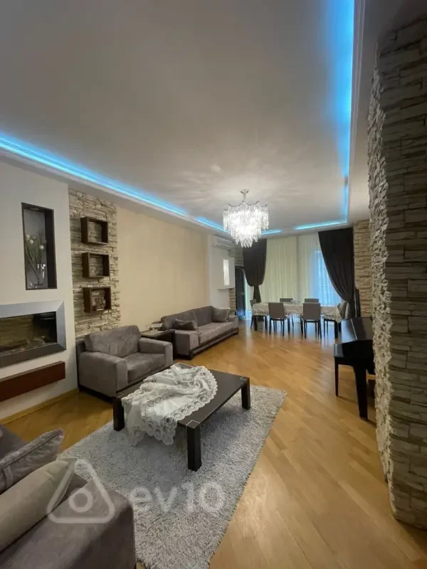 Satılır 3 otaqlı yeni tikili 156 m²
