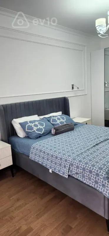 Kirayə verilir 2 otaqlı yeni tikili 66 m²