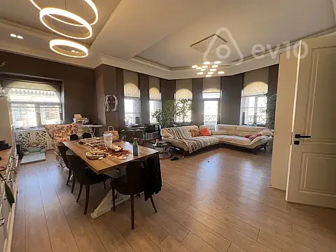 Kirayə verilir 5 otaqlı yeni tikili 200 m² — Bakı, Nərimanov 5 otaq 200.00 m²