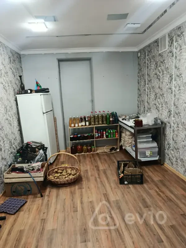 Kirayə verilir mənzil 18 m²