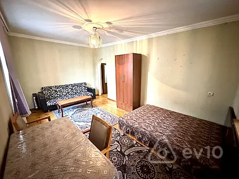 Kirayə verilir 1 otaqlı köhnə tikili 40 m² — Bakı, Yasamal 1 otaq 40.00 m²