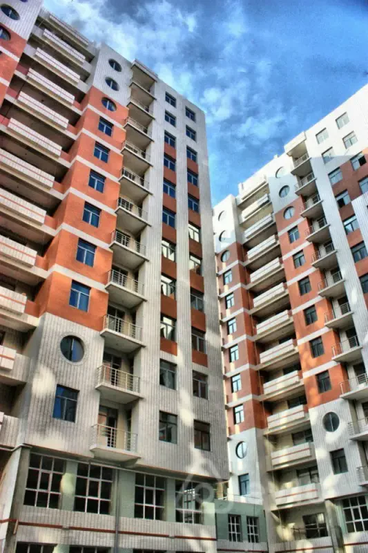 Kirayə verilir 2 otaqlı yeni tikili 48.5 m²