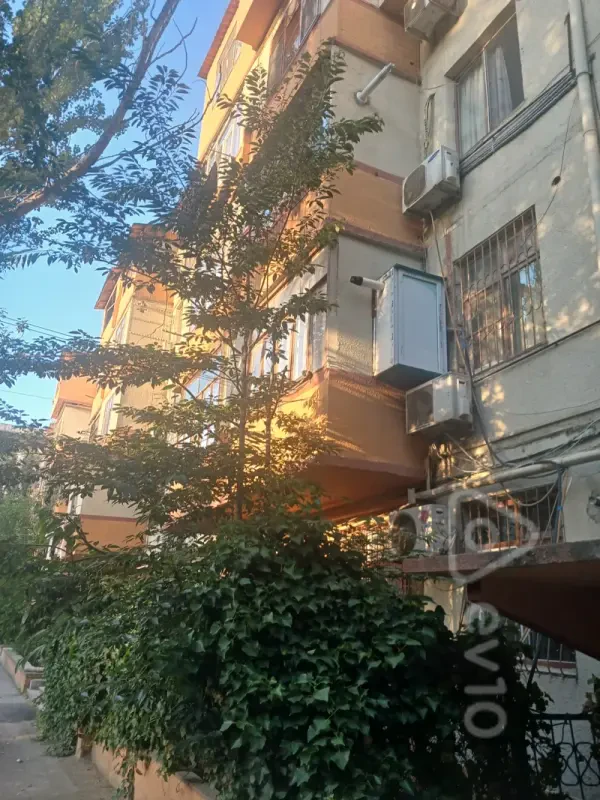 Kirayə verilir 1 otaqlı köhnə tikili 35 m²