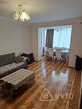 Satılır 3 otaqlı köhnə tikili 65 m² — Bakı, Yasamal 3 otaq 65.00 m²