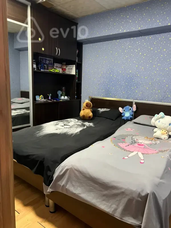 Kirayə verilir 3 otaqlı köhnə tikili 60 m²