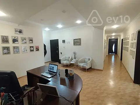 Kirayə verilir 9 otaqlı ofis 320 m² — Bakı, Nəsimi 9 otaq 320.00 m²