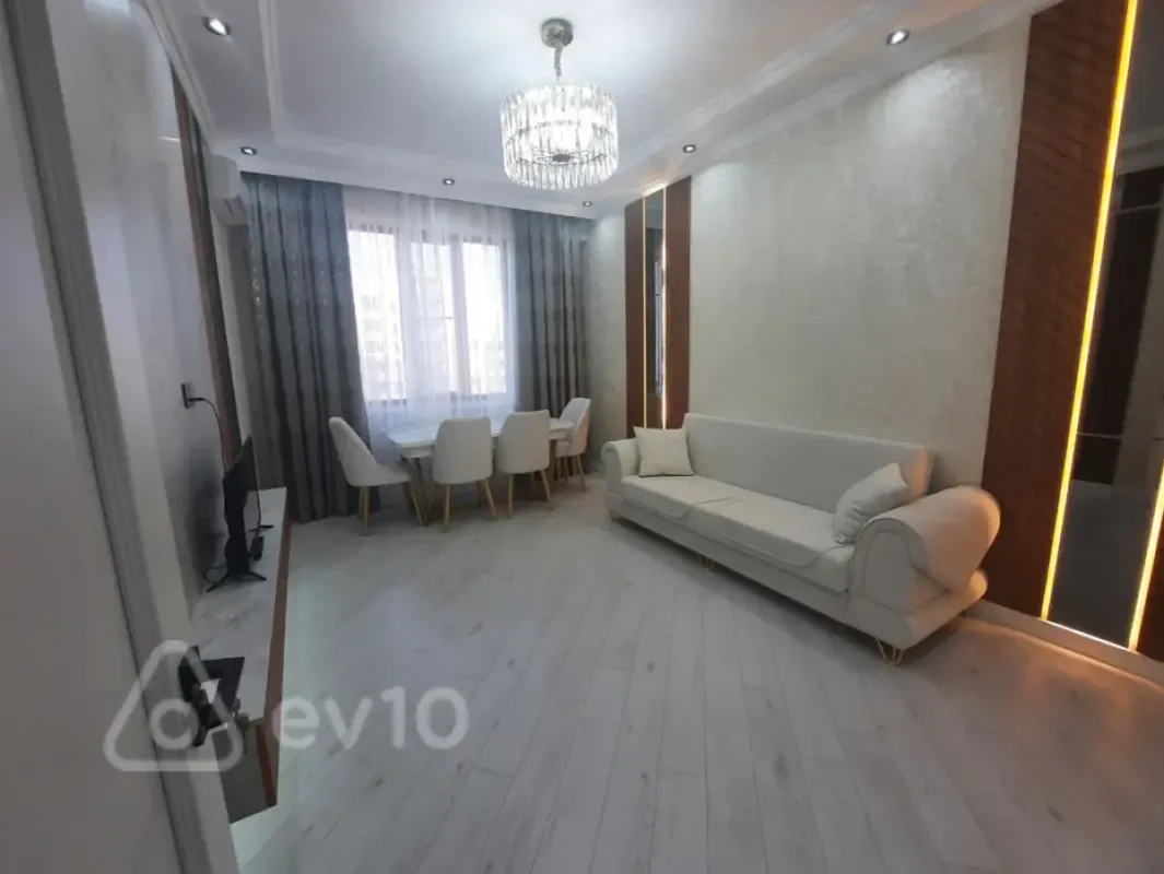 Kirayə verilir 2 otaqlı yeni tikili 55 m²