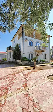 Kirayə verilir 4 otaqlı həyət evi 150 m² — Bakı, Sabunçu 4 otaq 150.00 m²