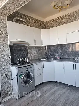 Kirayə verilir 2 otaqlı köhnə tikili 60 m² — Bakı, Nizami 2 otaq 60.00 m²