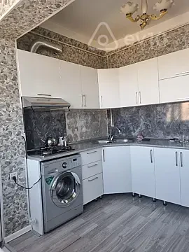 Kirayə verilir 2 otaqlı köhnə tikili 60 m² — Bakı, Nizami 2 otaq 60.00 m²