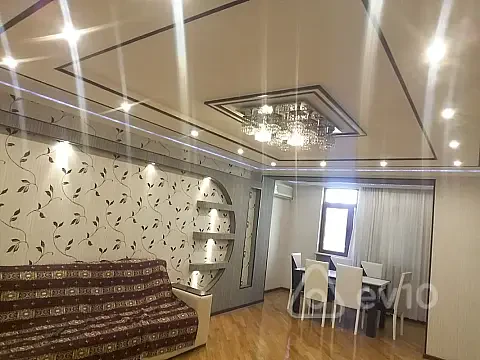 Kirayə verilir 3 otaqlı köhnə tikili 80 m² — Bakı, Nərimanov 3 otaq 80.00 m²