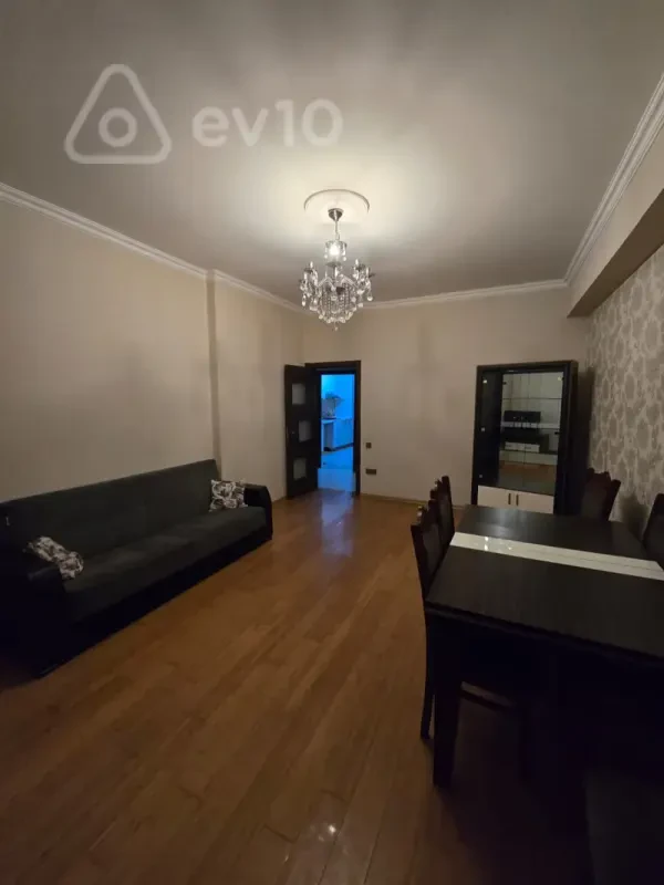 Kirayə verilir 3 otaqlı yeni tikili 80 m²