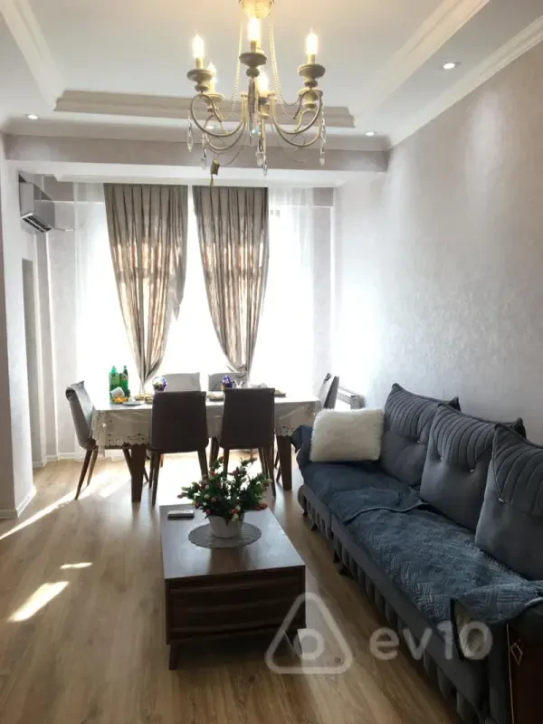 Kirayə verilir 2 otaqlı yeni tikili 65 m²