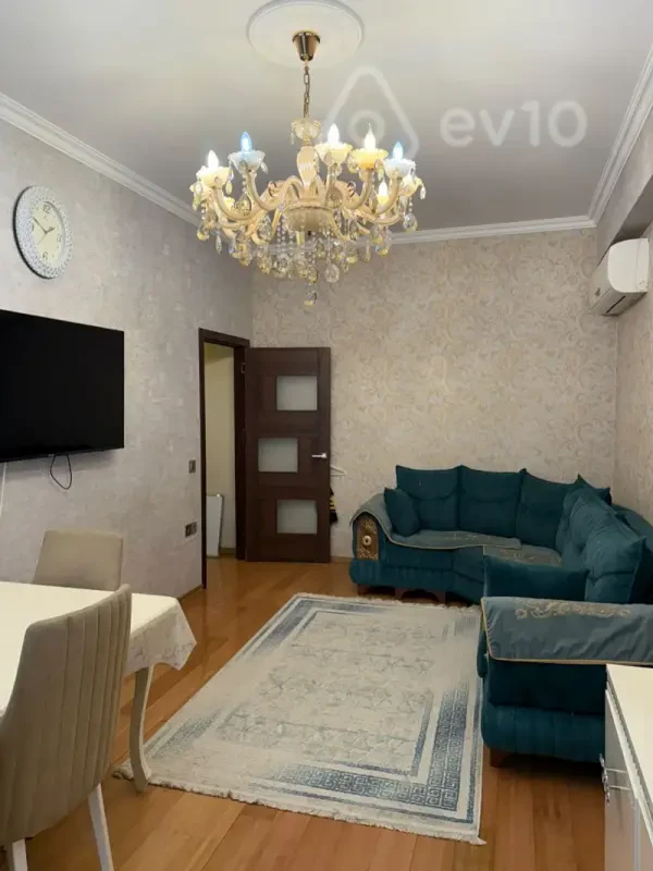 Kirayə verilir 3 otaqlı yeni tikili 90 m²