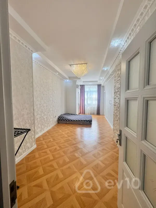 Satılır 3 otaqlı yeni tikili 96 m²