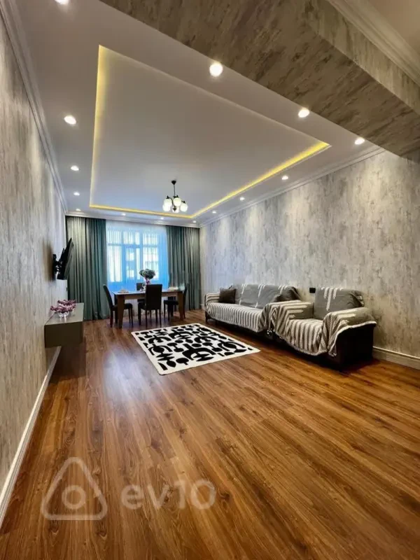 Kirayə verilir 3 otaqlı yeni tikili 121 m²