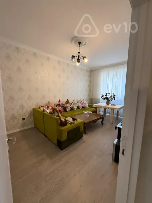 Kirayə verilir 2 otaqlı yeni tikili 51 m²