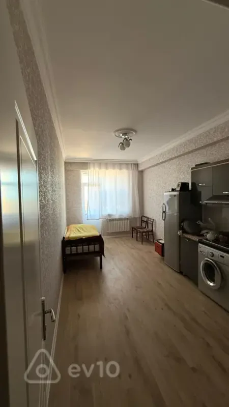 Satılır 2 otaqlı yeni tikili 70 m²
