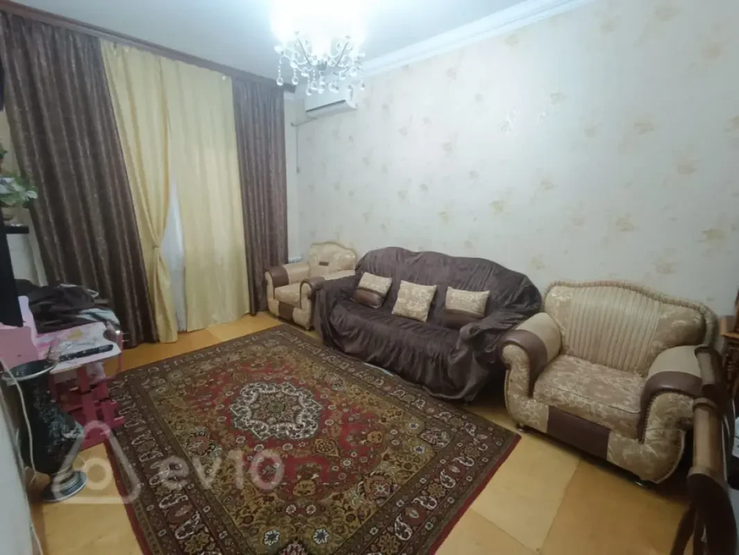Kirayə verilir 2 otaqlı yeni tikili 100 m²