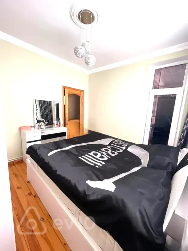 Kirayə verilir 2 otaqlı yeni tikili 60 m²