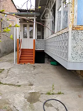 Kirayə verilir 3 otaqlı köhnə tikili 83 m² — Gəncə 3 otaq 83.00 m²