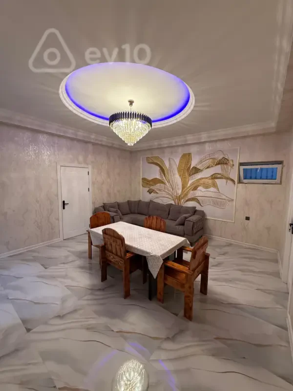 Kirayə verilir 2 otaqlı yeni tikili 65 m²