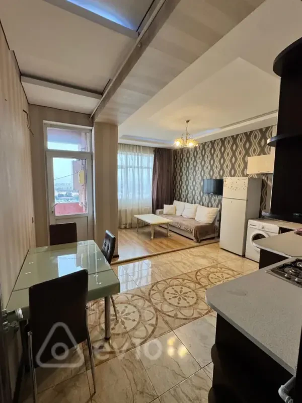 Kirayə verilir 2 otaqlı yeni tikili 61 m²