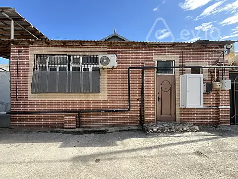 Satılır 2 otaqlı həyət evi 40 m² — Bakı, Yasamal 2 otaq 40.00 m²