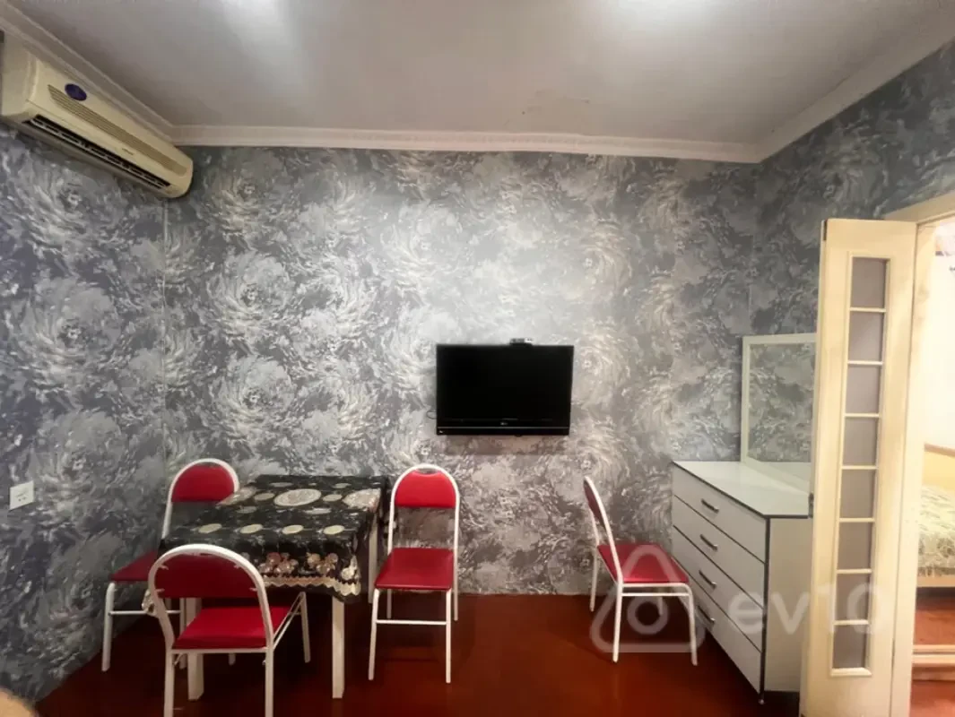 Satılır 2 otaqlı həyət evi 28 m²