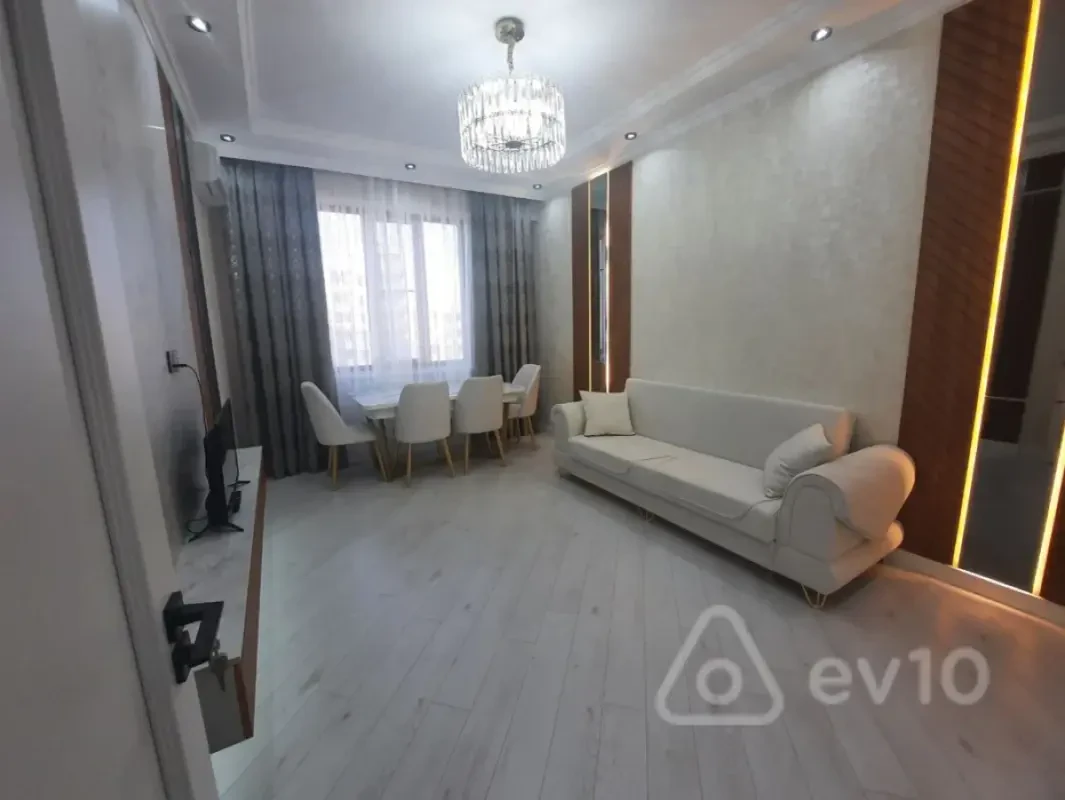 Kirayə verilir 2 otaqlı yeni tikili 55 m²