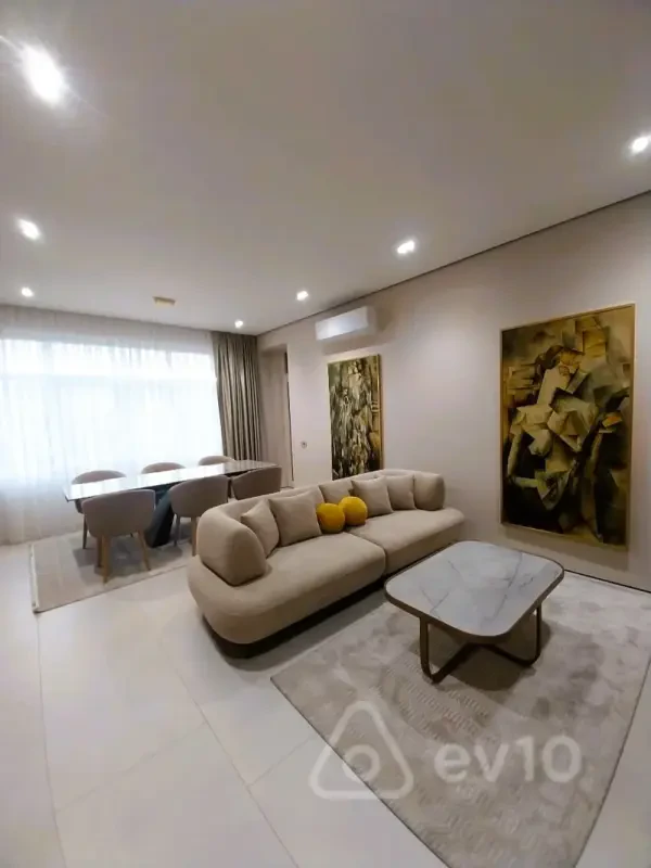 Satılır 3 otaqlı yeni tikili 108 m²