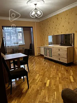 Kirayə verilir 4 otaqlı köhnə tikili 200 m² — Bakı, Nərimanov 4 otaq 200.00 m²