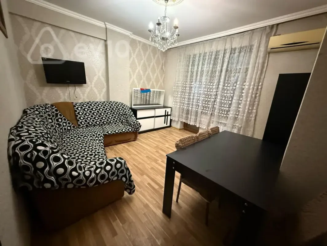 Kirayə verilir 2 otaqlı yeni tikili 65 m²