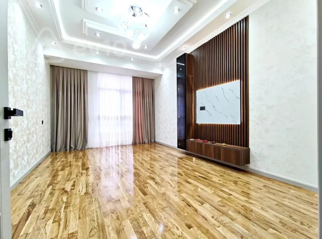 Satılır 3 otaqlı yeni tikili 91.6 m²