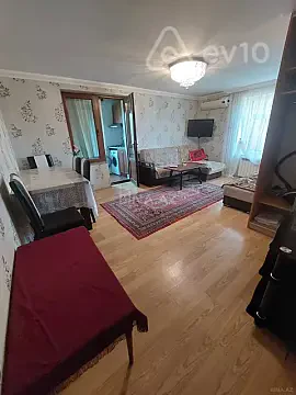 Kirayə verilir 2 otaqlı köhnə tikili 35 m² — Bakı, Nizami 2 otaq 35.00 m²